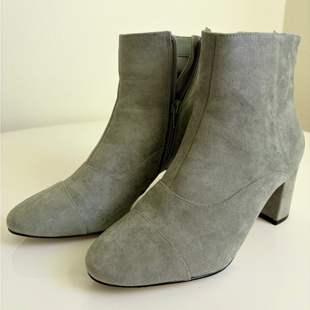Charles & Keith Light Sage Green Suede Ankle Boots – Size EU 36